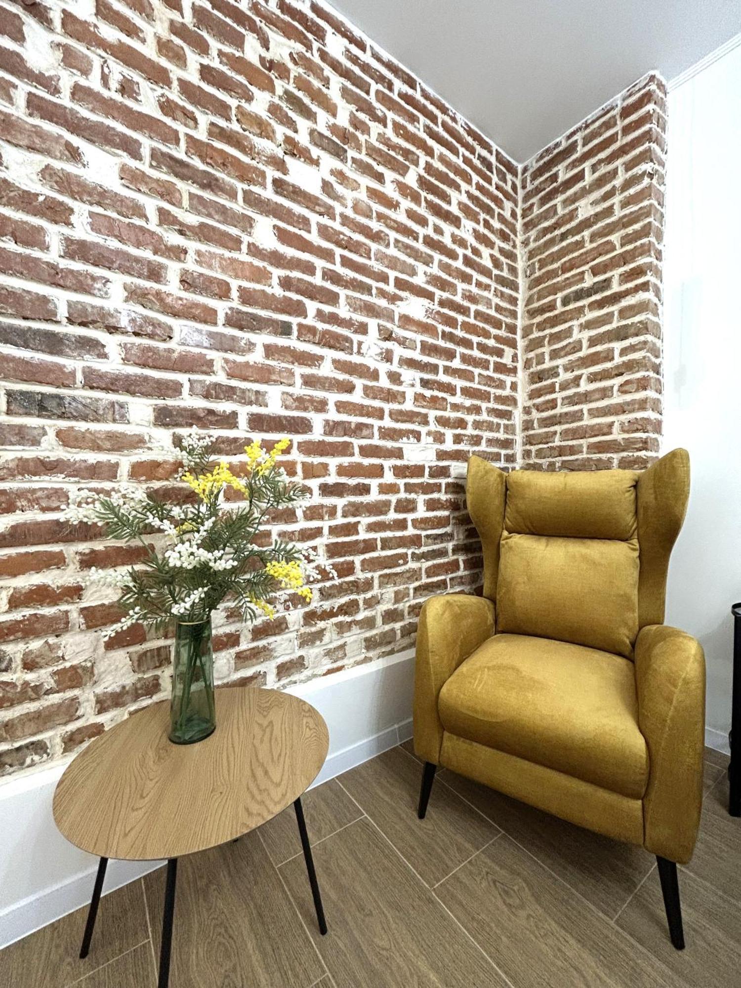 Design-apartment on Franka Lviv Buitenkant foto